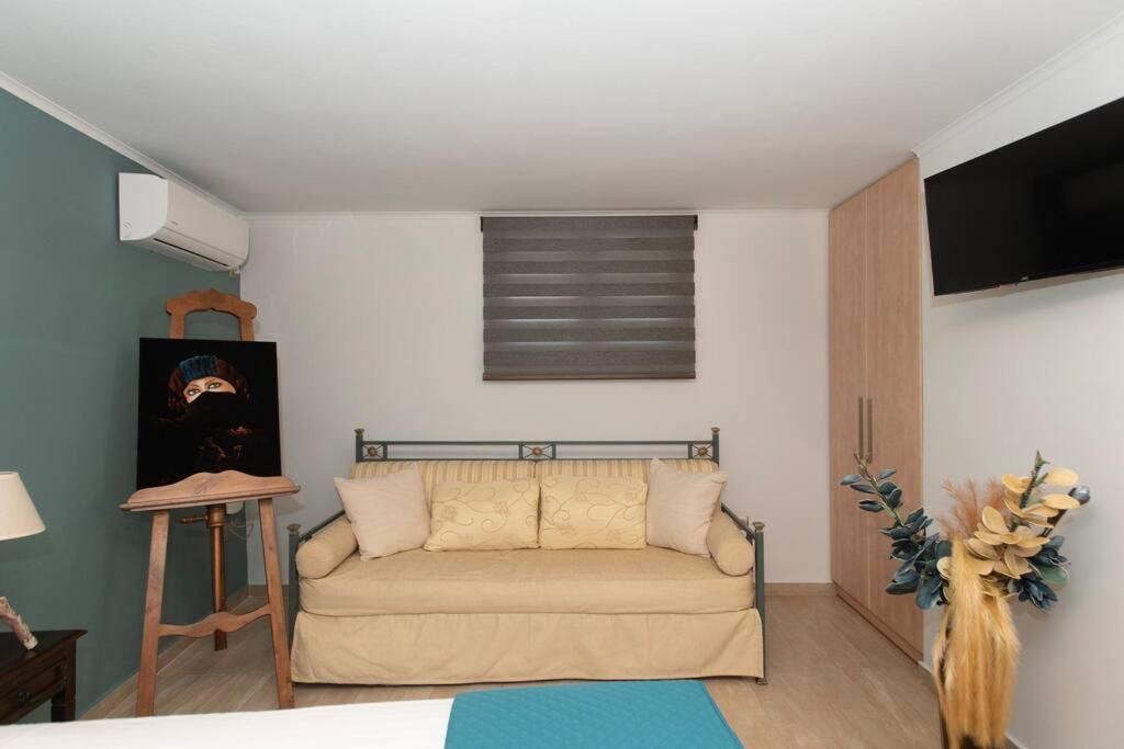 Coast Horizon Apartment Romanos  Exterior foto